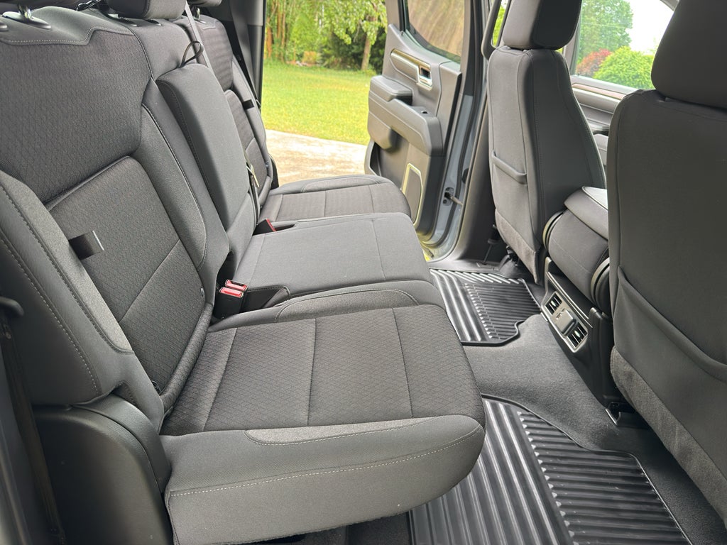2024 GMC Sierra Elevation