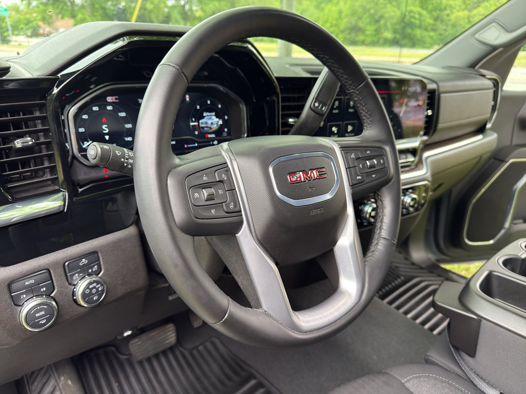 2024 GMC Sierra Elevation