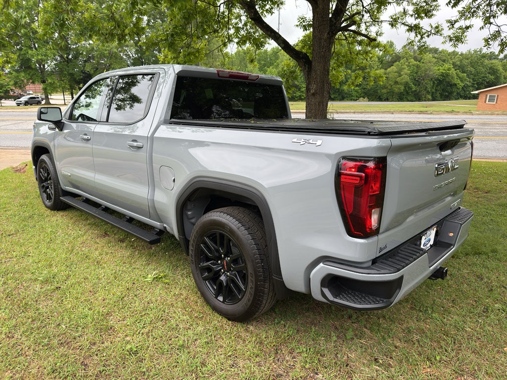 2024 GMC Sierra Elevation