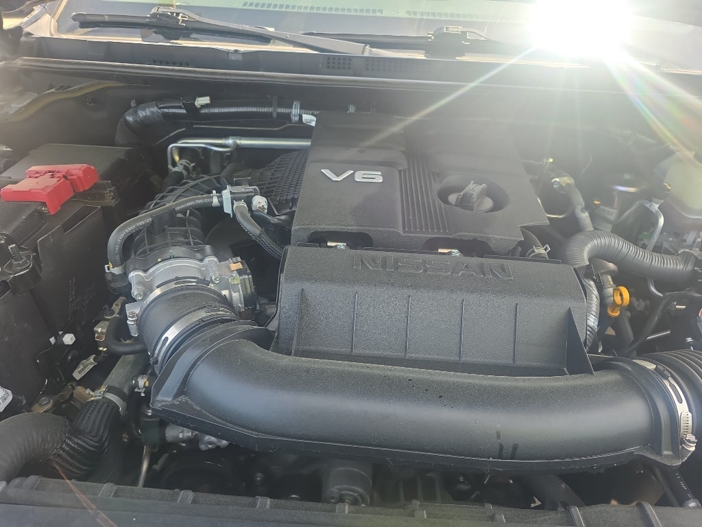 2023 Nissan Frontier SV