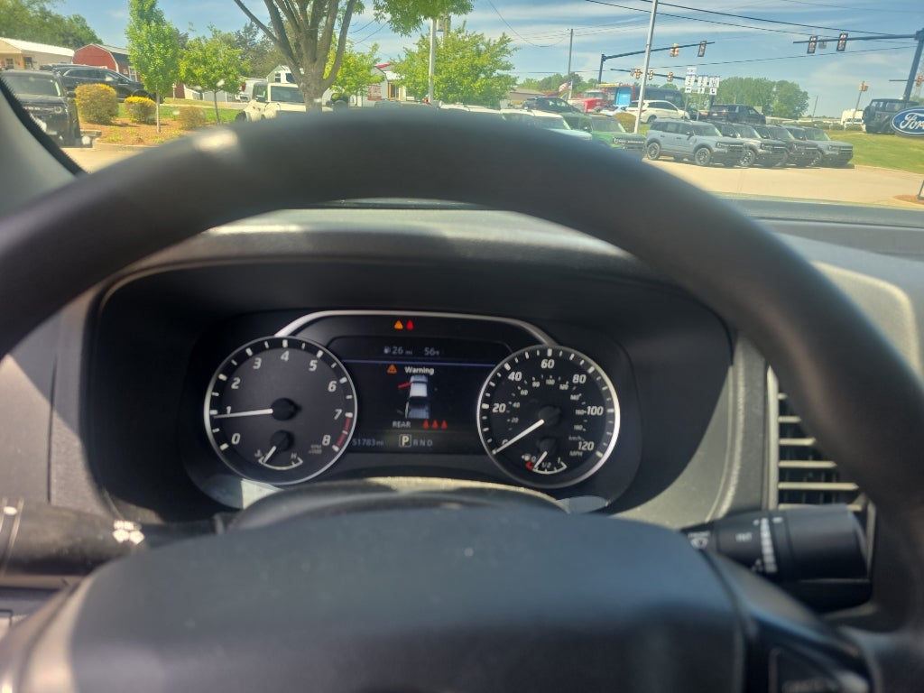 2023 Nissan Frontier SV