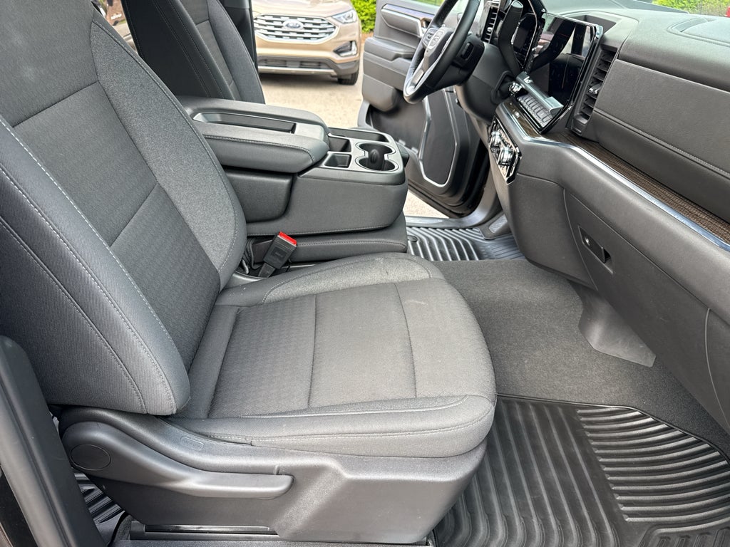 2024 GMC Sierra Elevation