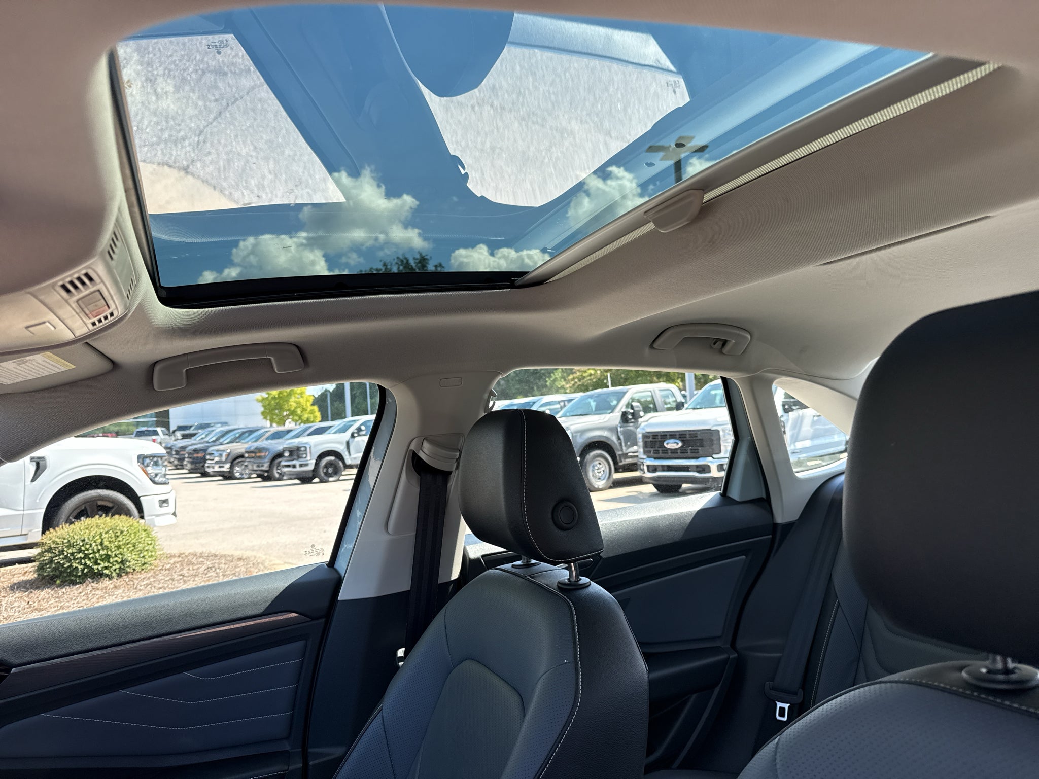 2025 Volkswagen Jetta SEL