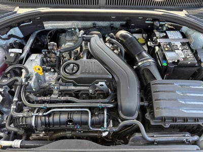 2025 Volkswagen Jetta SEL
