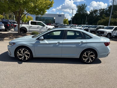 2025 Volkswagen Jetta SEL
