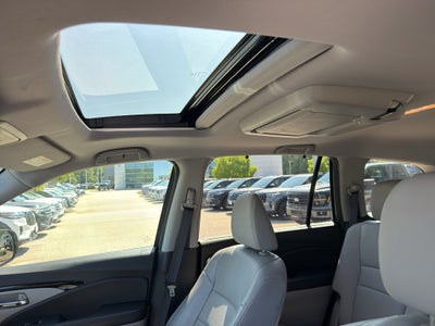 2021 Honda Pilot Touring 7-Passenger