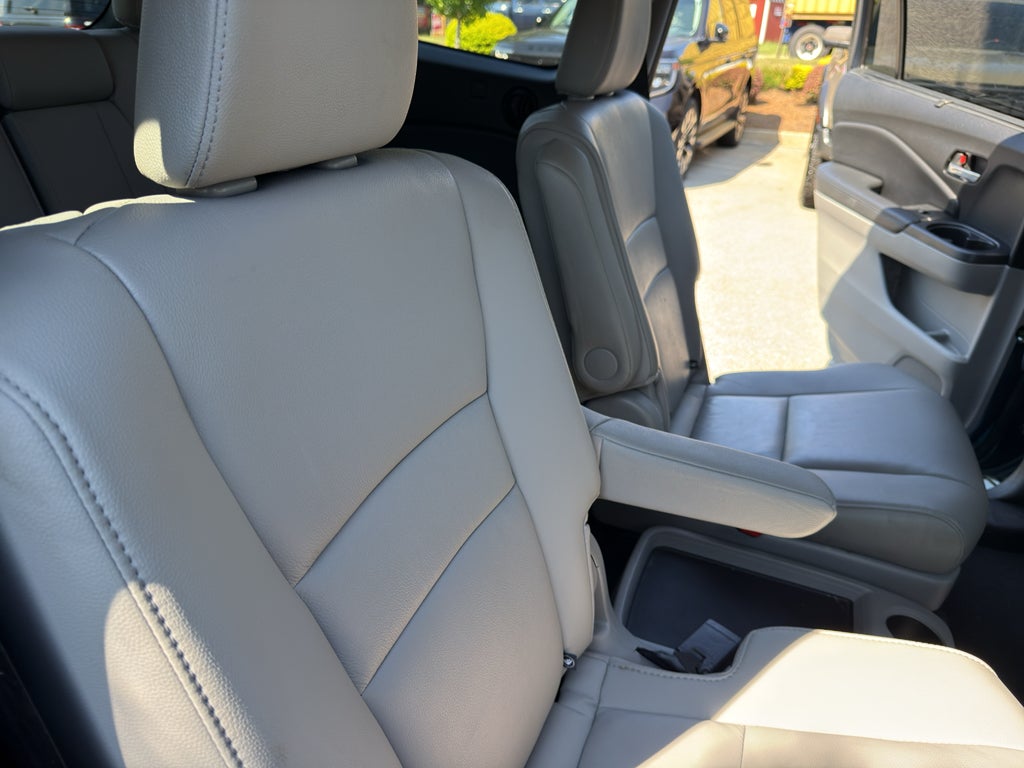 2021 Honda Pilot Touring 7-Passenger