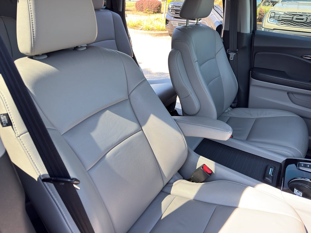 2021 Honda Pilot Touring 7-Passenger