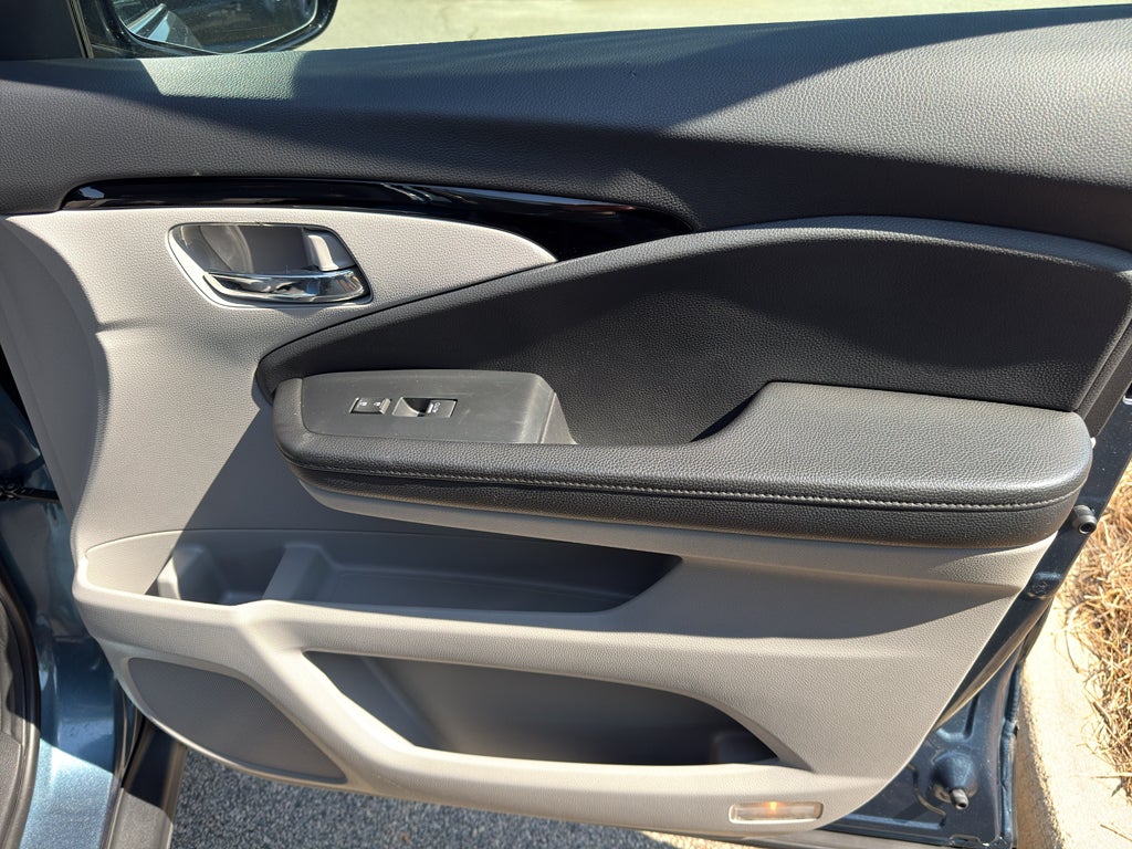 2021 Honda Pilot Touring 7-Passenger