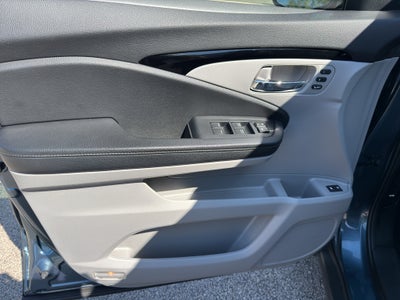 2021 Honda Pilot Touring 7-Passenger