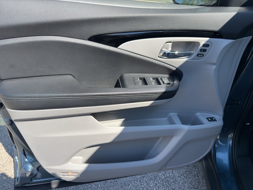 2021 Honda Pilot Touring 7-Passenger