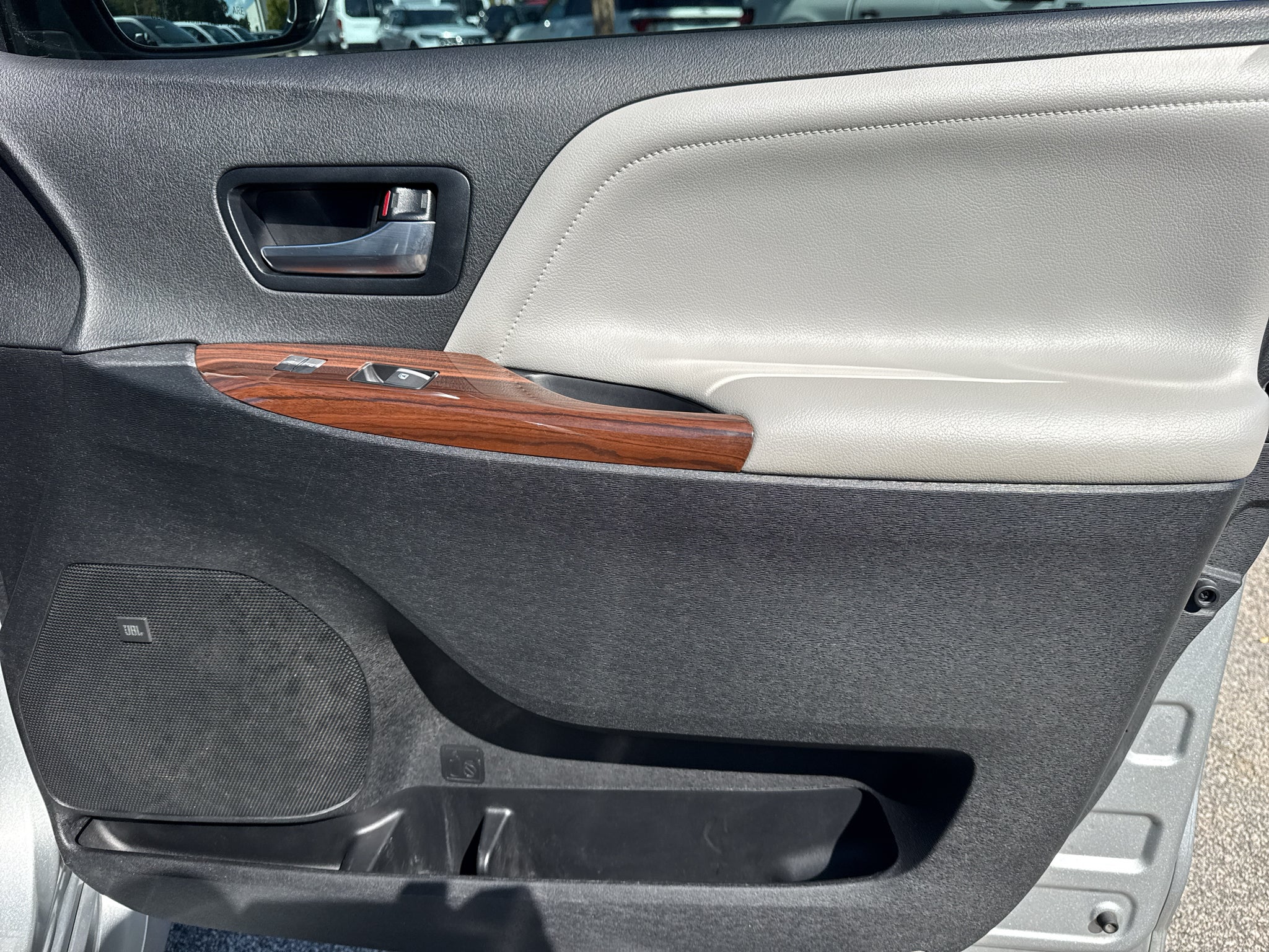 2020 Toyota Sienna Limited