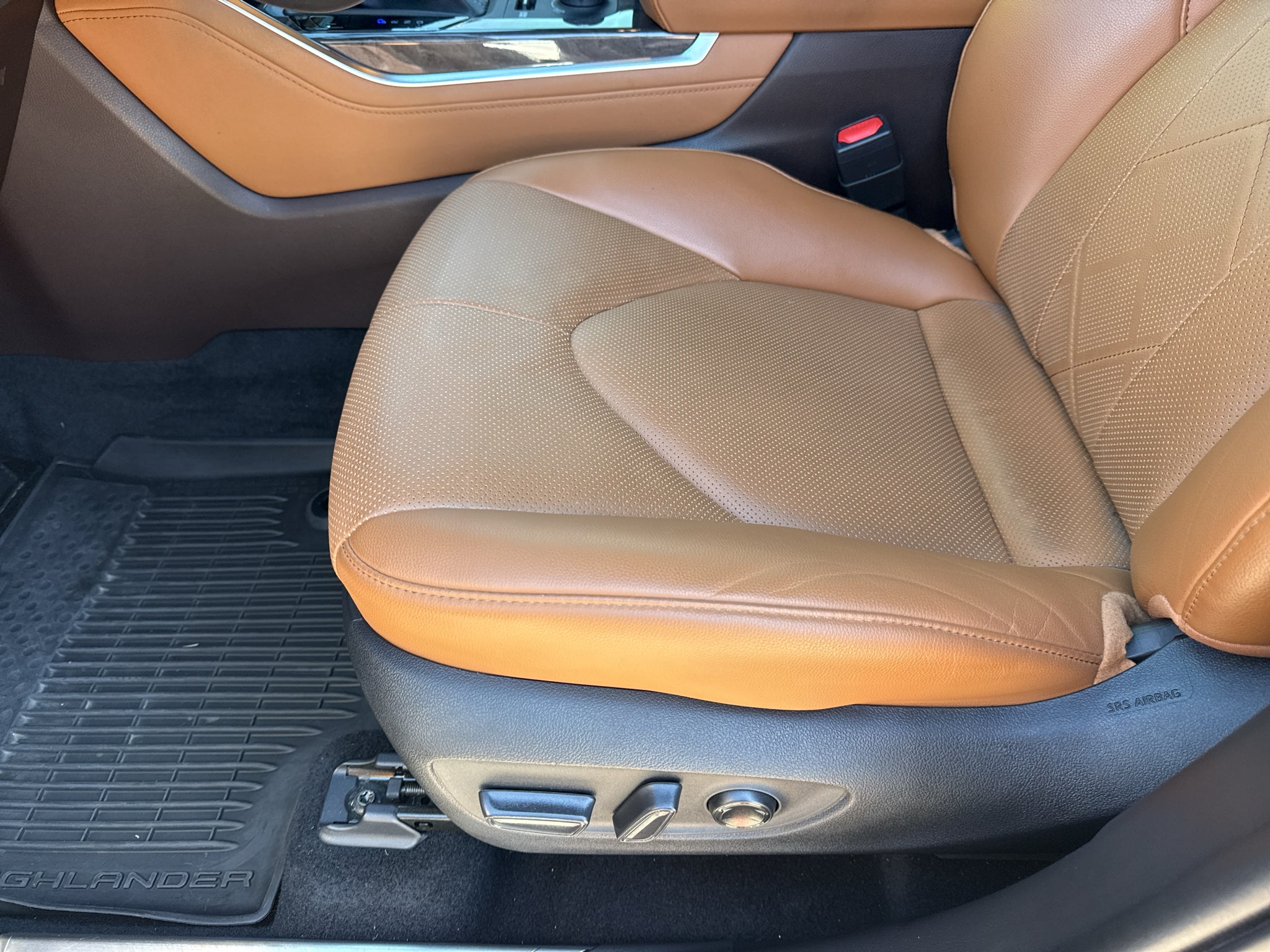 2022 Toyota Highlander Platinum