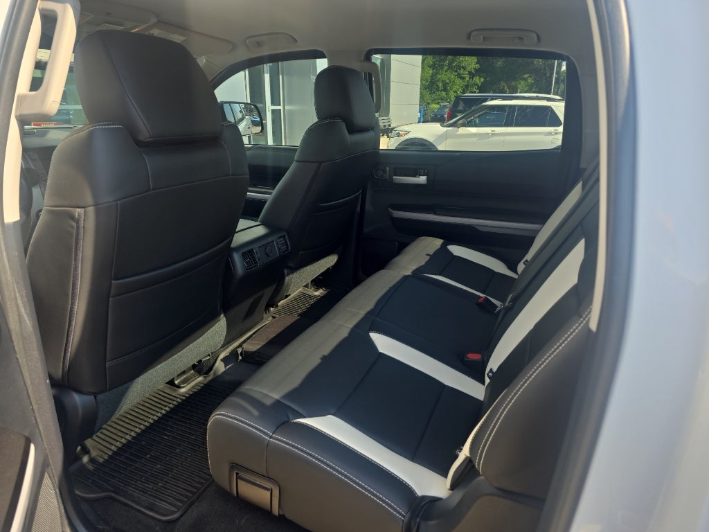 2018 Toyota Tundra SR5