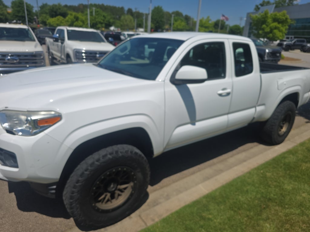2018 Toyota Tacoma SR