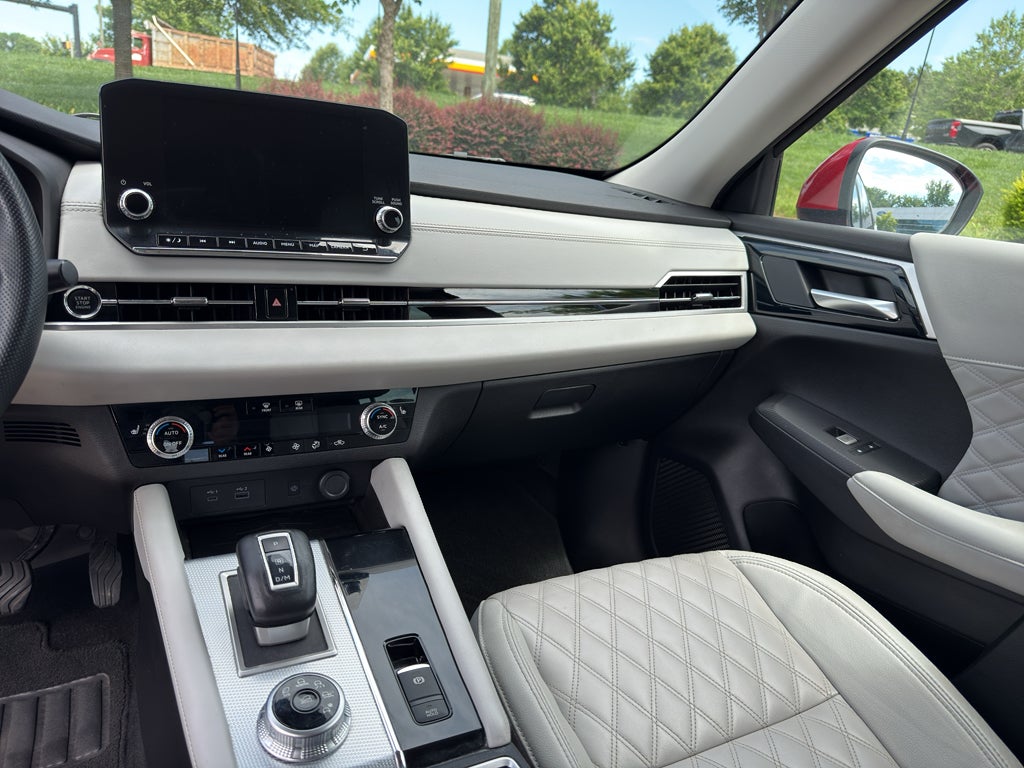 2023 Mitsubishi Outlander SEL