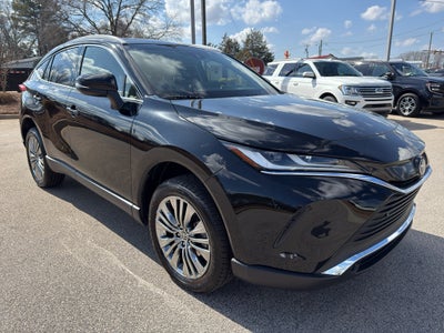 2023 Toyota Venza XLE