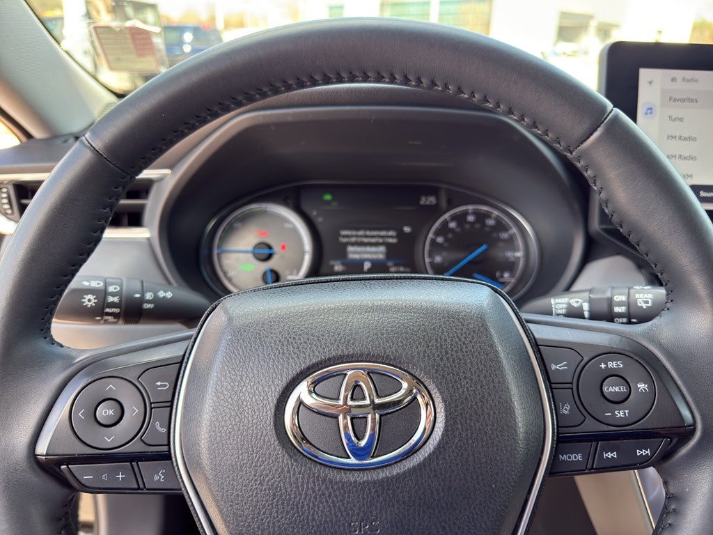 2023 Toyota Venza XLE