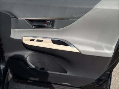 2023 Toyota Venza XLE