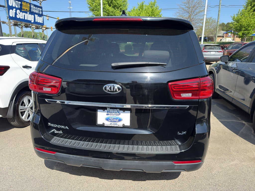 2021 Kia Sedona LX