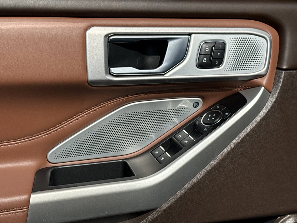 2022 Ford Explorer King Ranch