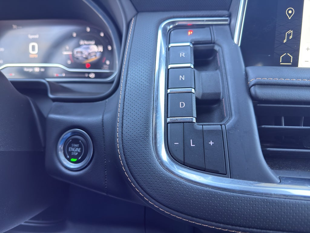 2023 GMC Yukon AT4