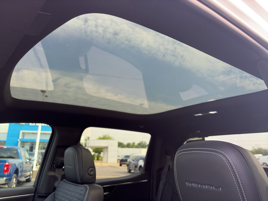 2025 GMC Sierra EV Max Range Denali