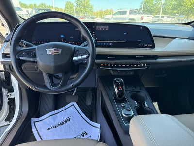2024 Cadillac XT4 Luxury