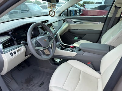 2023 Cadillac XT5 FWD Premium Luxury