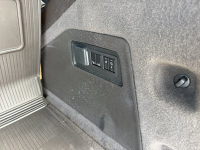 2023 Cadillac Escalade 4WD Premium Luxury