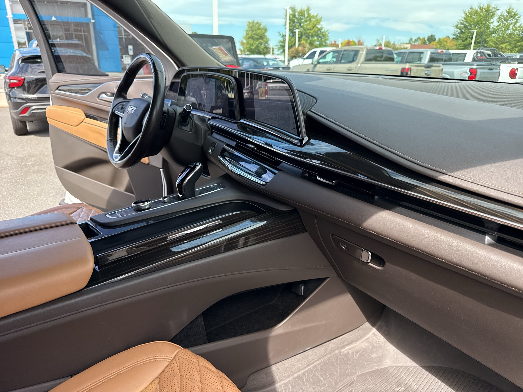 2023 Cadillac Escalade 4WD Premium Luxury