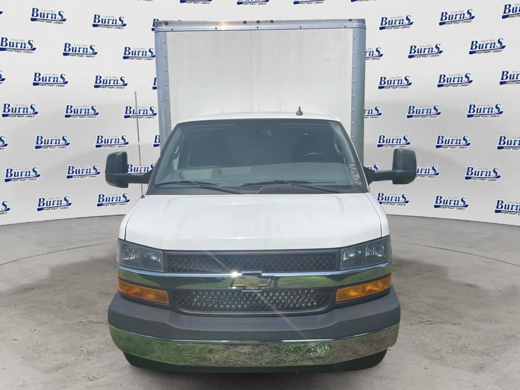 2022 Chevrolet Express Cutaway 3500 Base