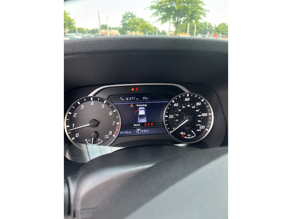 2024 Nissan Frontier SV