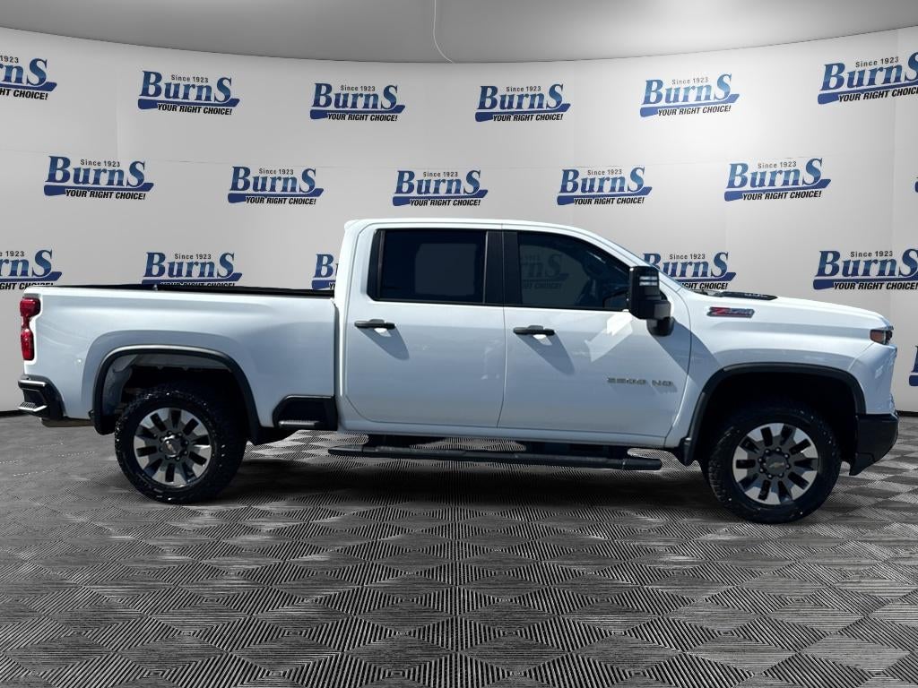 2024 Chevrolet Silverado 2500 HD Custom