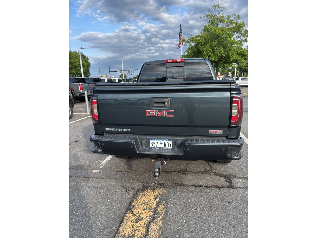 2017 GMC Sierra 1500 SLT