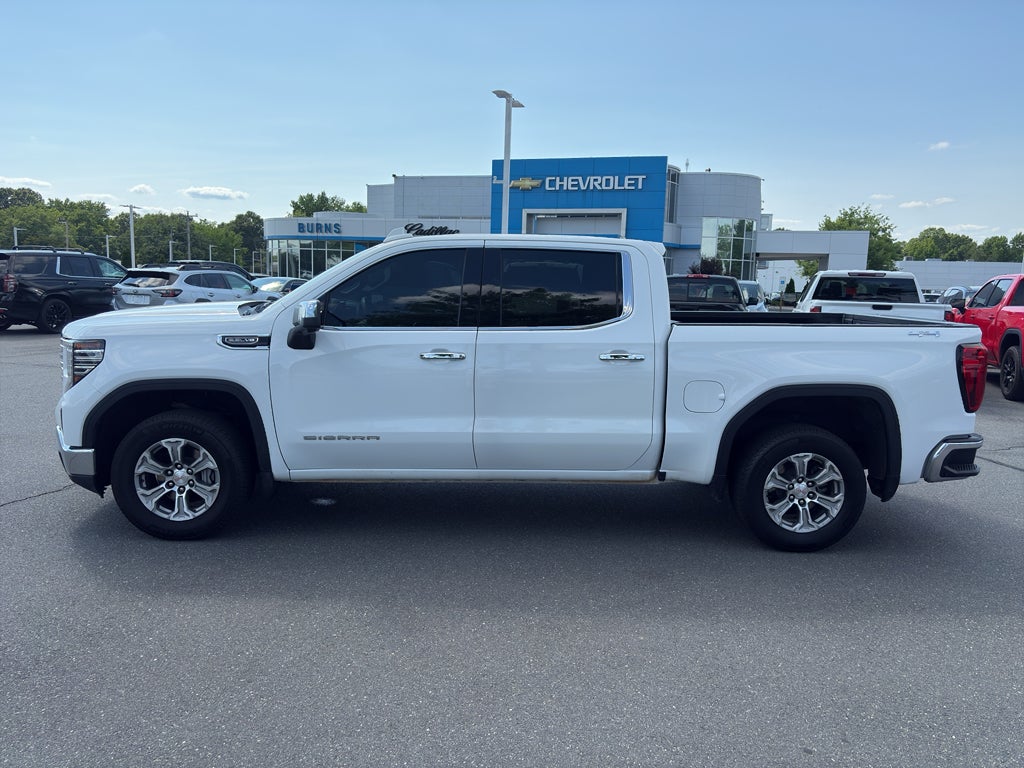 2025 GMC Sierra 1500 SLT