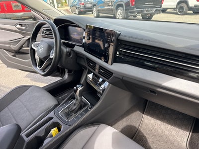2025 Volkswagen Jetta SE