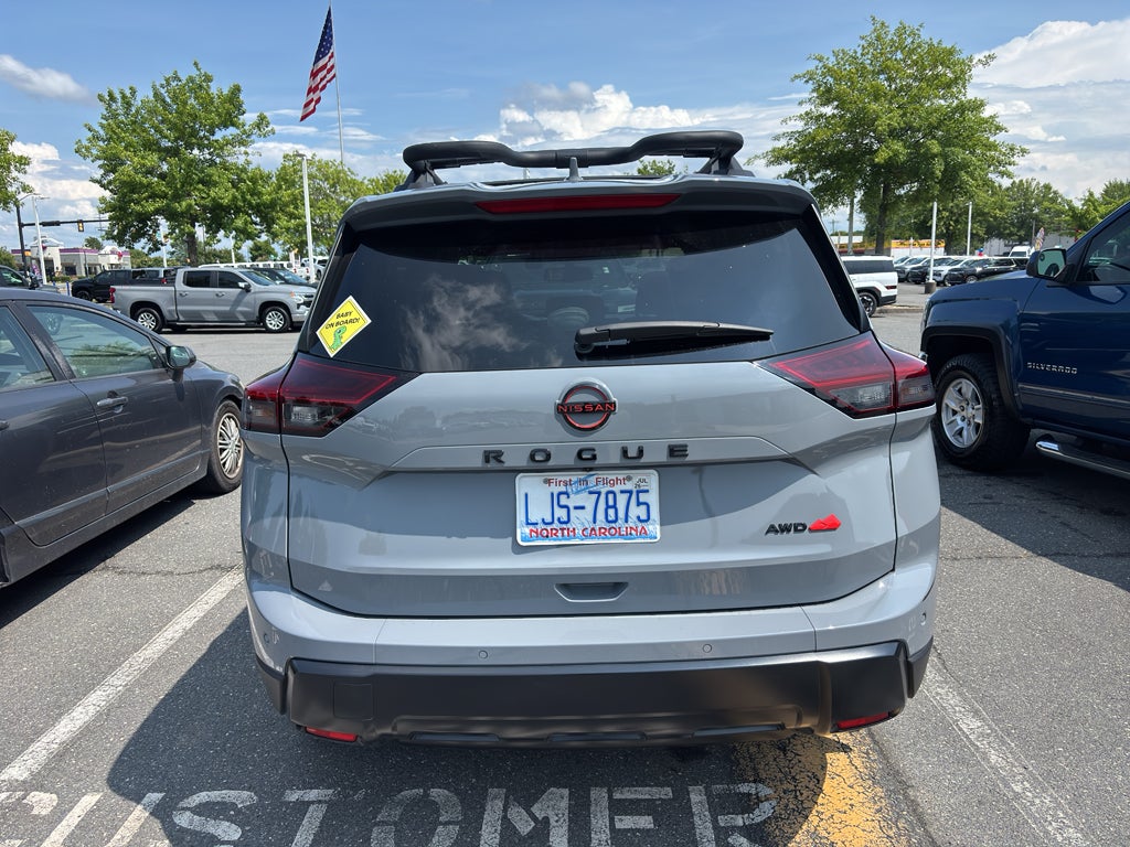2025 Nissan Rogue Rock Creek
