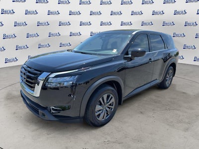 2025 Nissan Pathfinder S