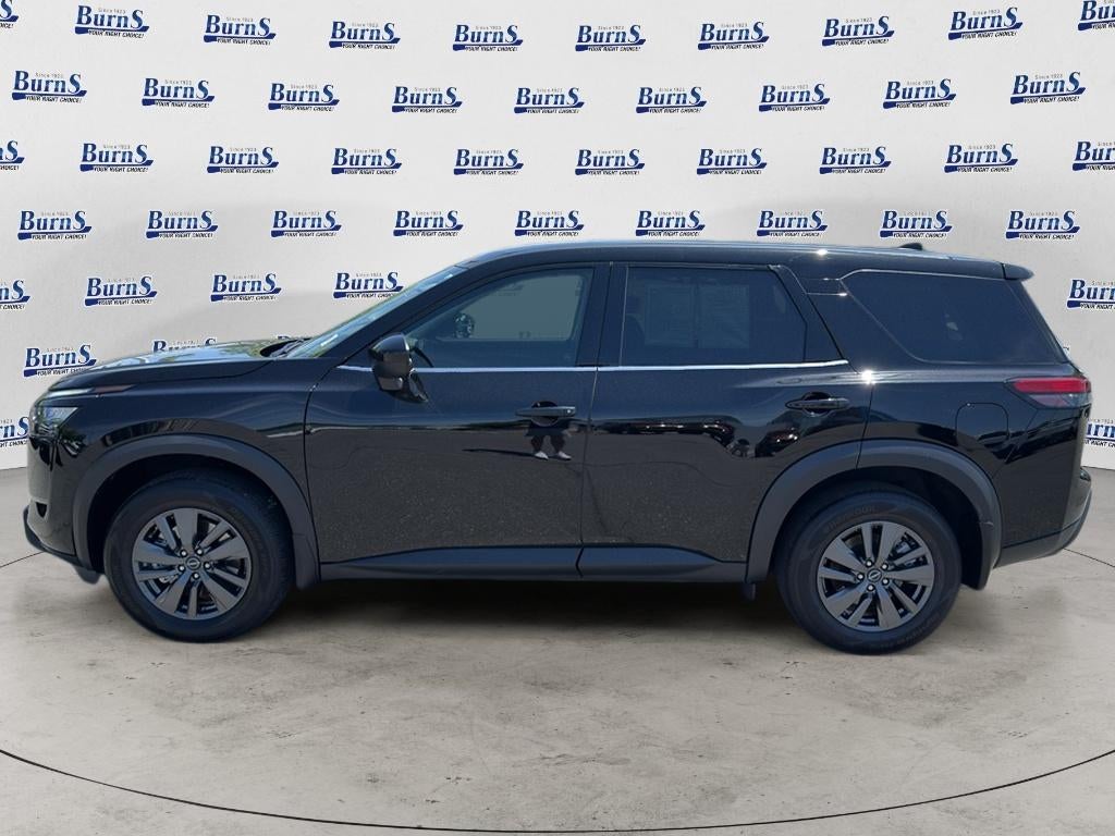 2025 Nissan Pathfinder S