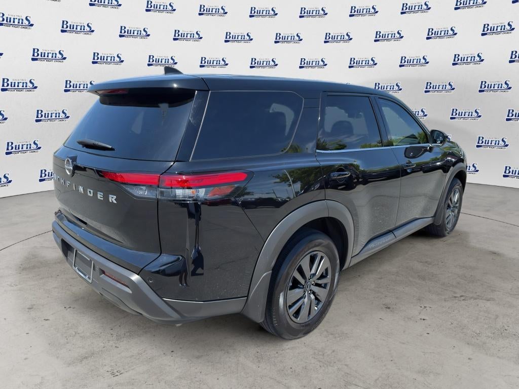 2025 Nissan Pathfinder S
