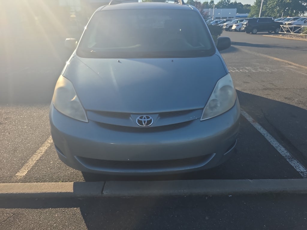 2008 Toyota Sienna CE