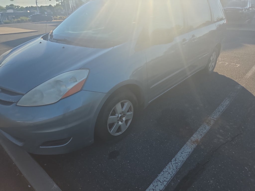 2008 Toyota Sienna CE