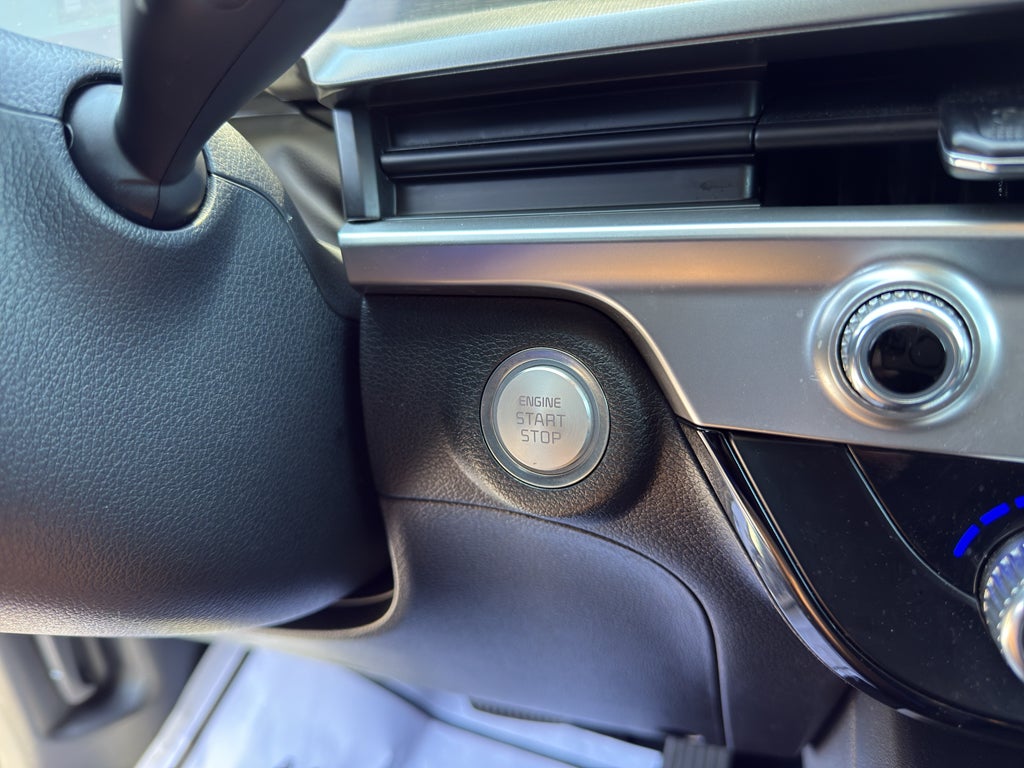 2023 Kia Telluride LX
