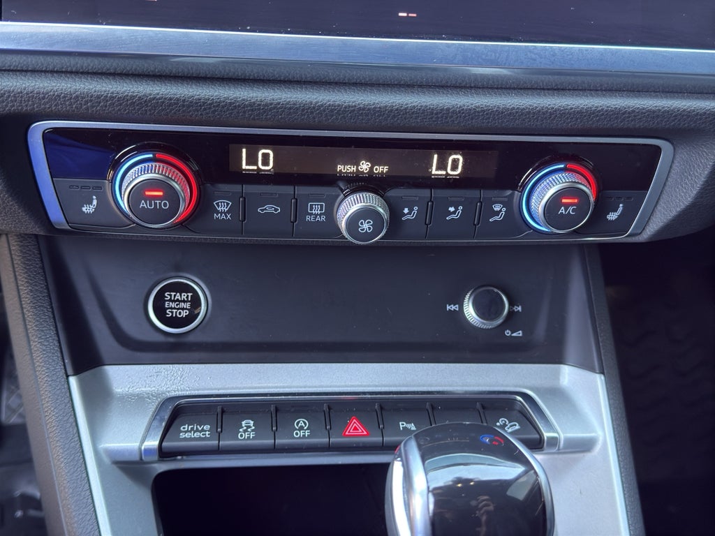 2021 Audi Q3 S line Premium